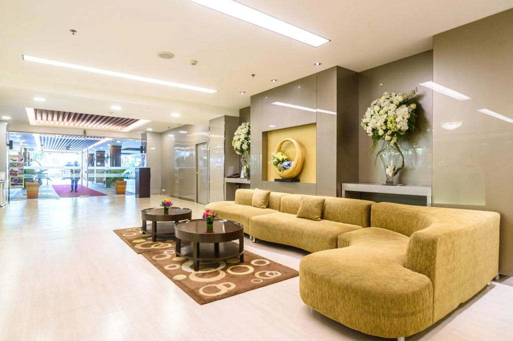 Lohas Residences Sukhumvit 2