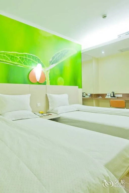 ZhuXing Hotel