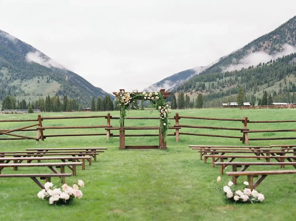 320 Guest Ranch