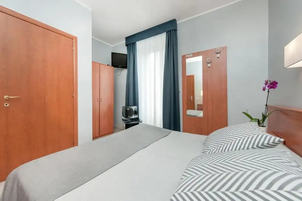Hotel Reyes