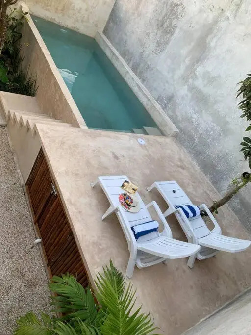 Private Full House with pool and cozy patio