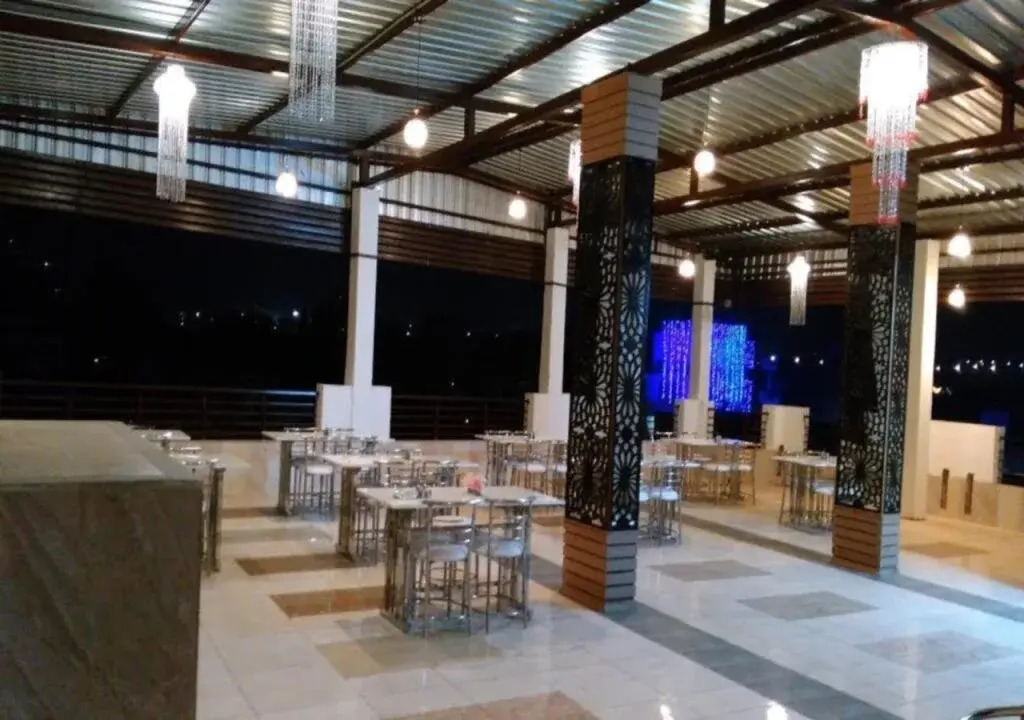 Hotel Royal Rawat Palace