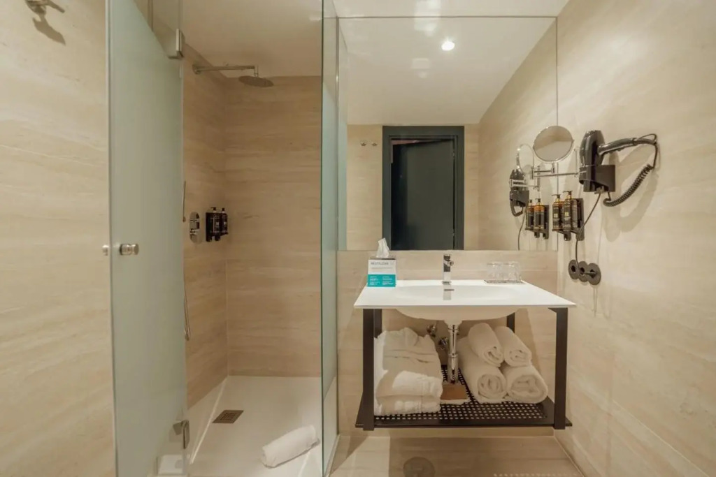 ABC Hotel Porto - Campanhã