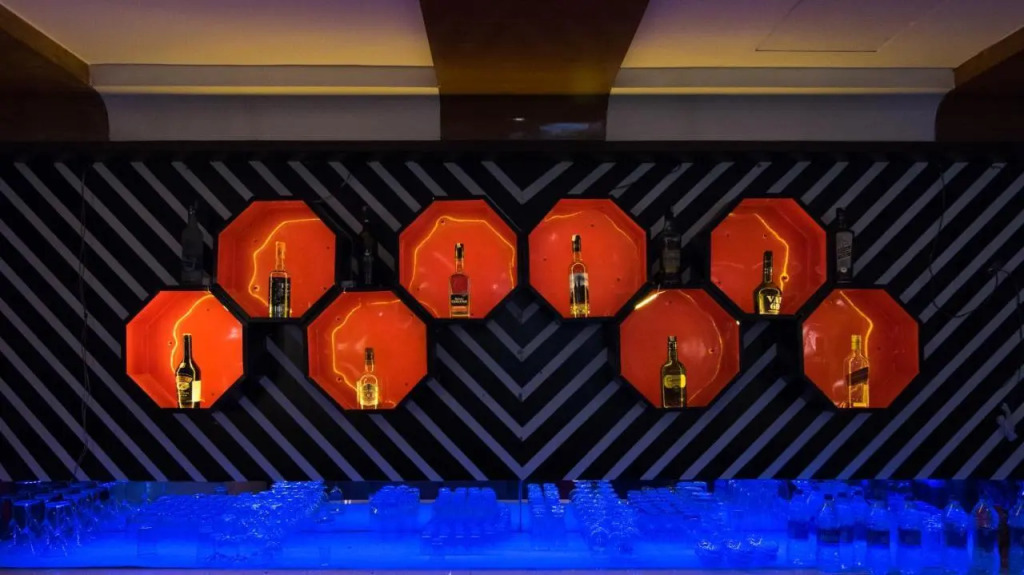 Silicon City Hotel