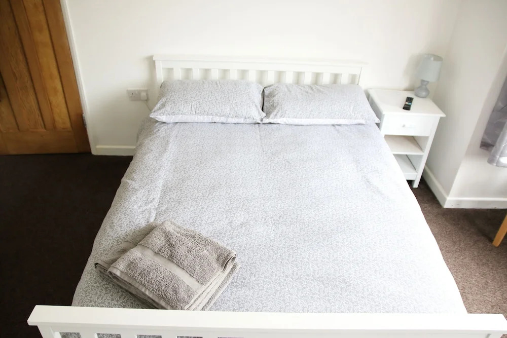 Dbl Rooms, Ensuite available, WiFi & Netflix Bham