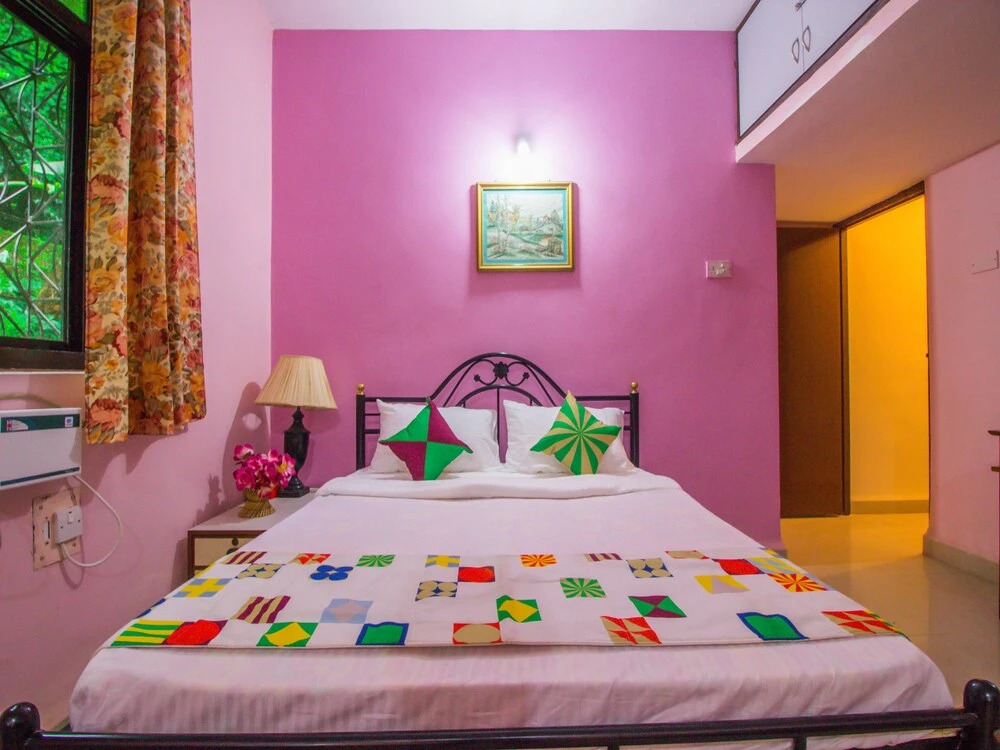 OYO 15934 Home Traditional 3BHK Bainguinim