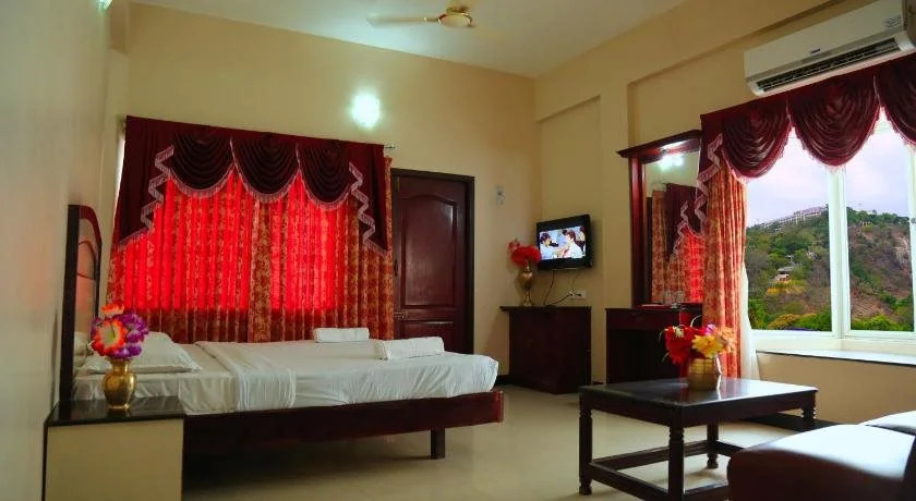 Hotel Vels Court