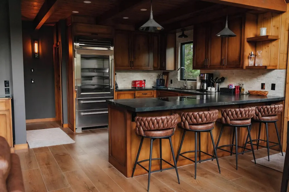 Newly Remodeled Luxury Cabin