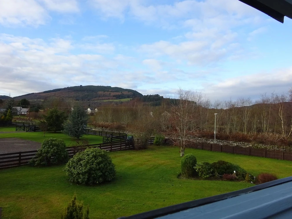 Woodlands Guest House
