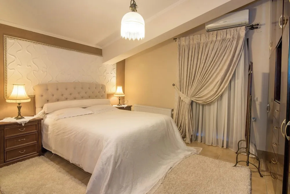 Villa Napolia - Luxury Villa With Amazing Sea View