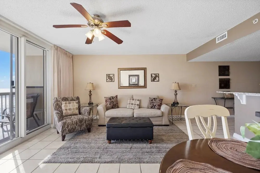 Pelican Beach 1407 1 Bedroom Condo by Pelican Beach Management