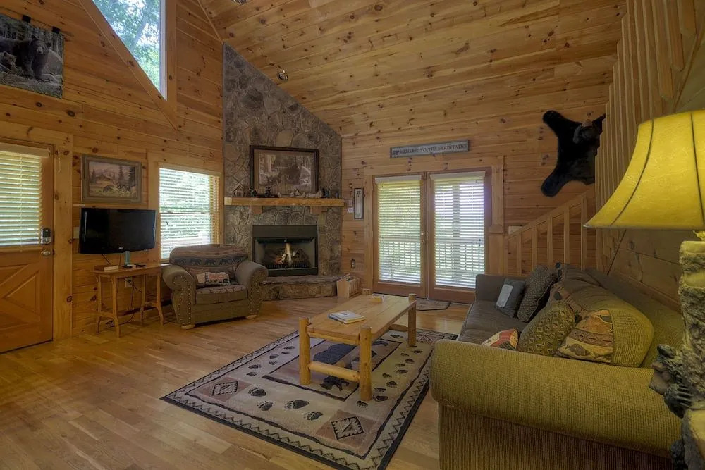 Bear Ridge Hideaway