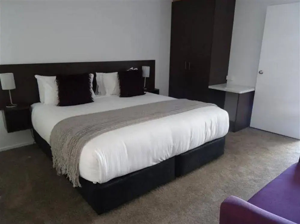 Apartments of Great Divide Motor Inn