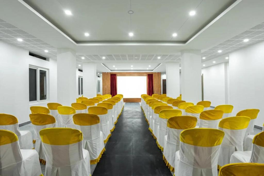 HOTEL WHITE HOUSE, Munnar