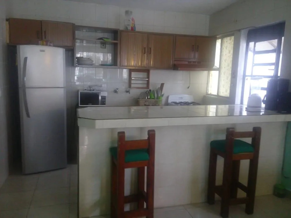 Hostal La Rivera Inn