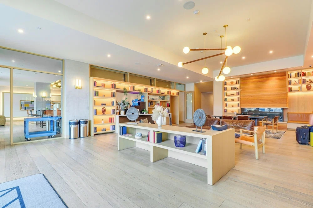 Luxury Austin Condo: Pool Access, Near Downtown!