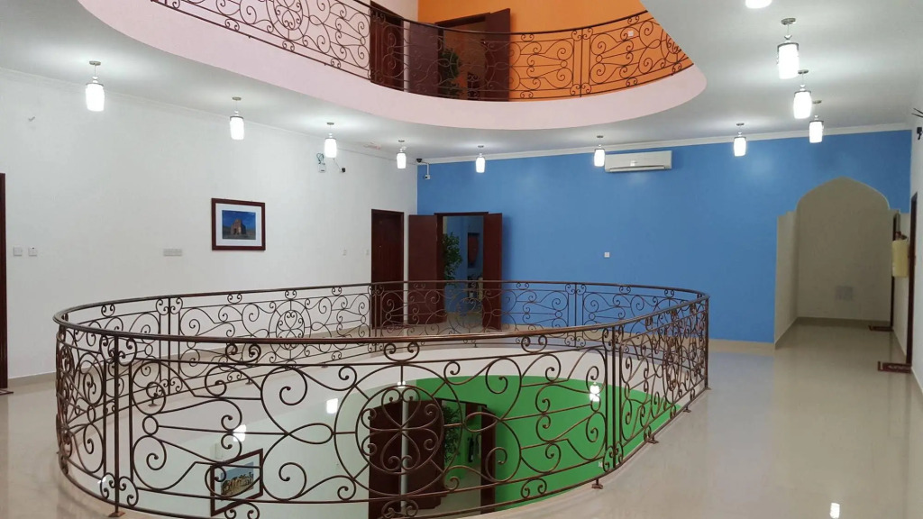 Al Ayjah Plaza Hotel
