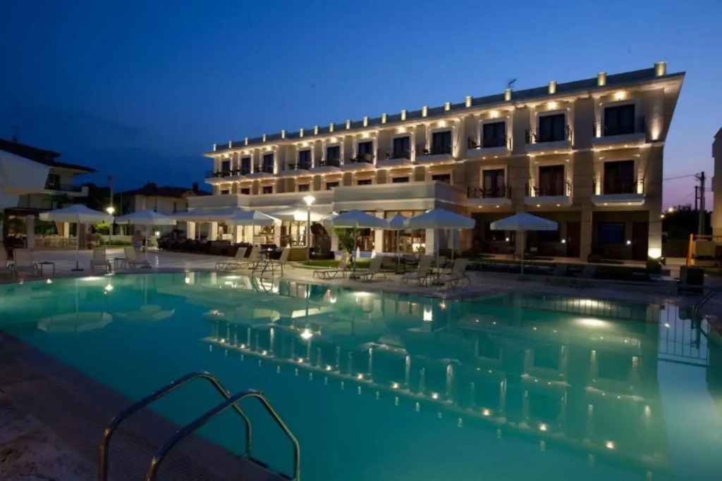 Danai Hotel