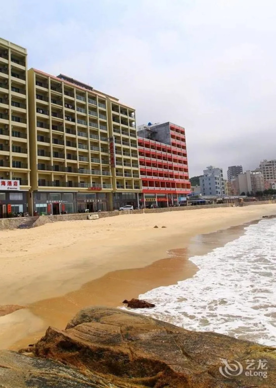 Shaba Hearing the Sea Hotel