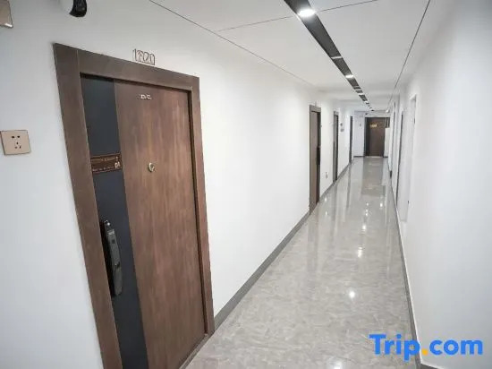 Miyue Light Luxury Homestay (Xingyang Wuyue Plaza)