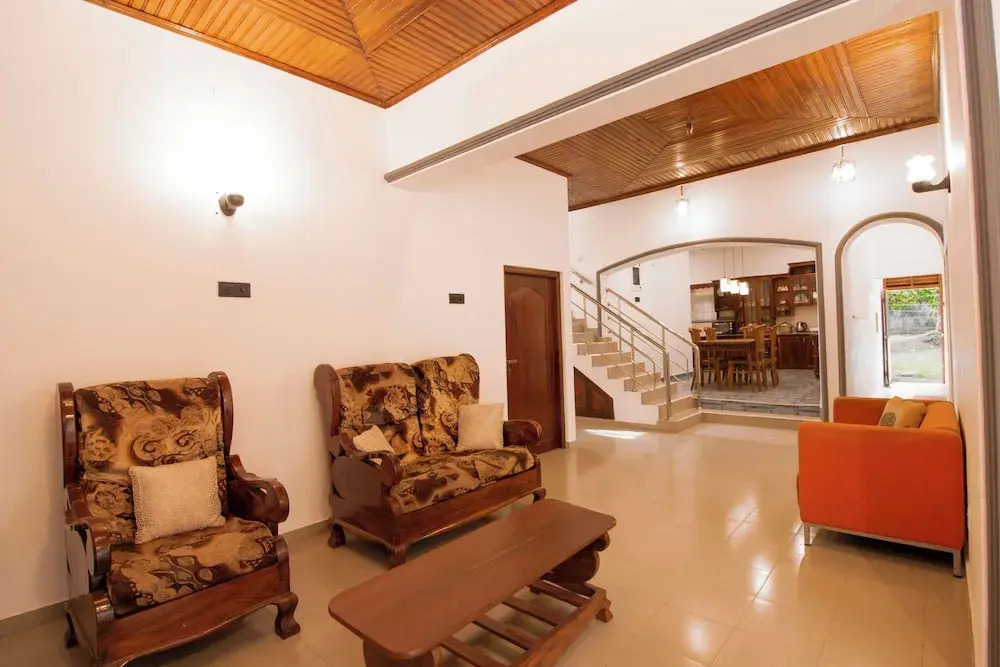 Sand Cliff Villa