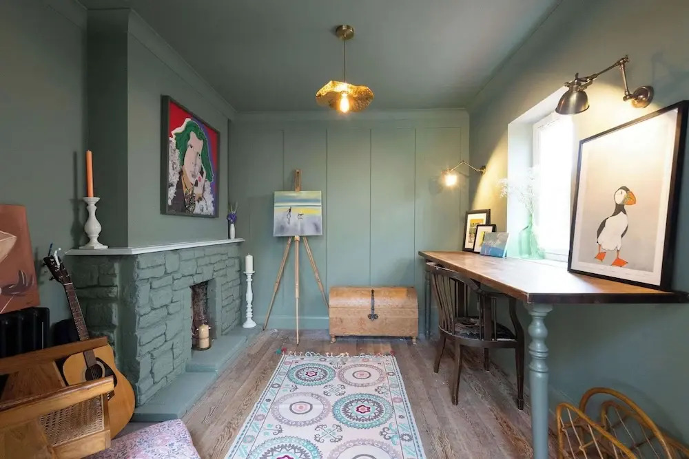 Newly Renovated Beachside Retreat for 10