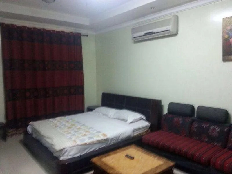 Marina Suites