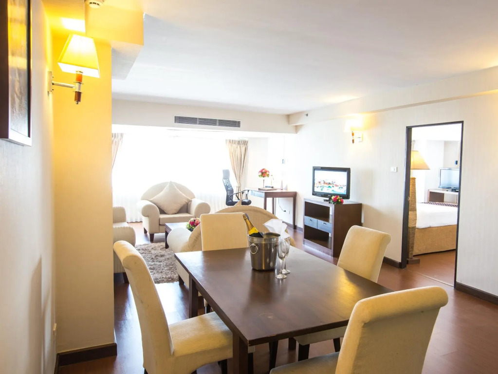Отель Furama Chiang Mai