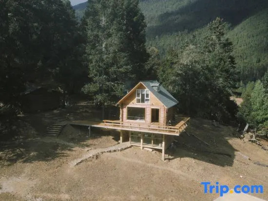 Shangri-La Haba Summit Inn