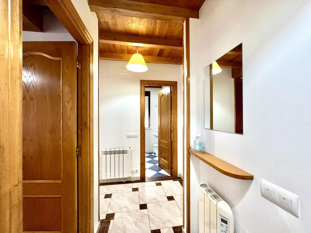 Preciosa casa con,Wifi, BBQ y terraza en Cadavedo