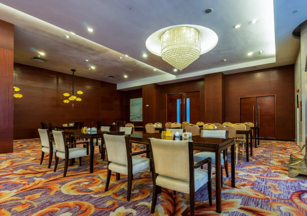 Guangzhou Baiyun International Convention Center LN Dongfang Hotel