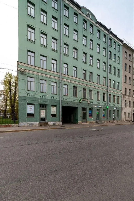 В центре на улице Шкапина 22