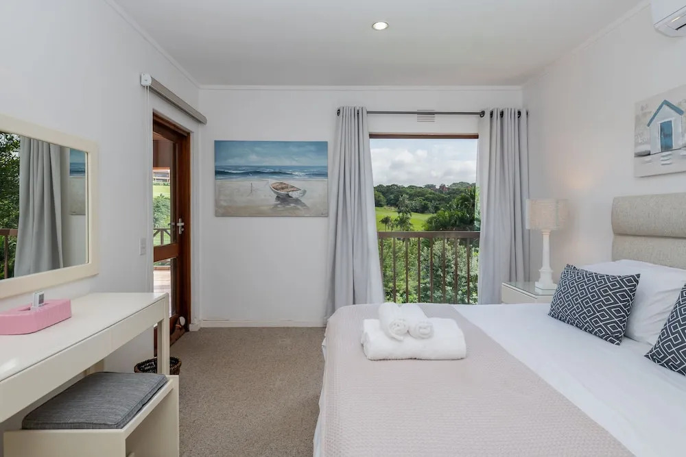 San Lameer Villa Rentals 10303