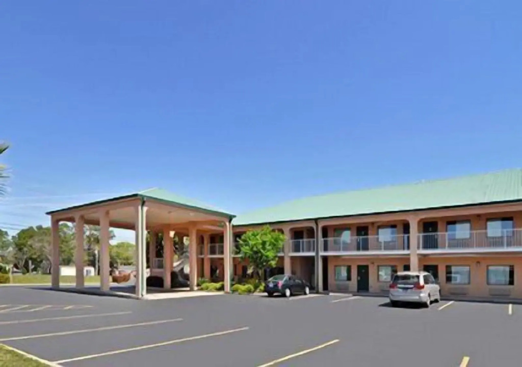 Econolodge inn & suites