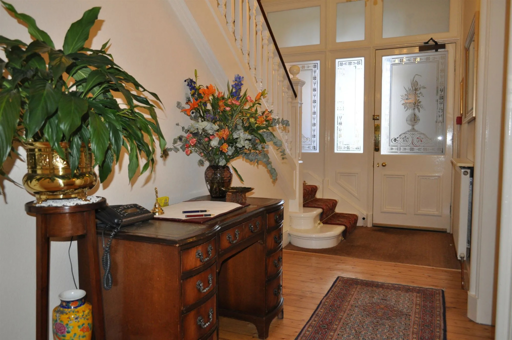 Ashdene House