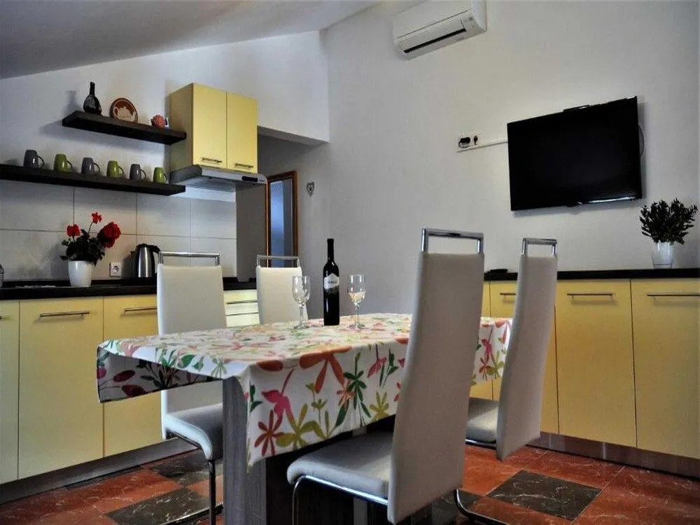 Apartments Belicka