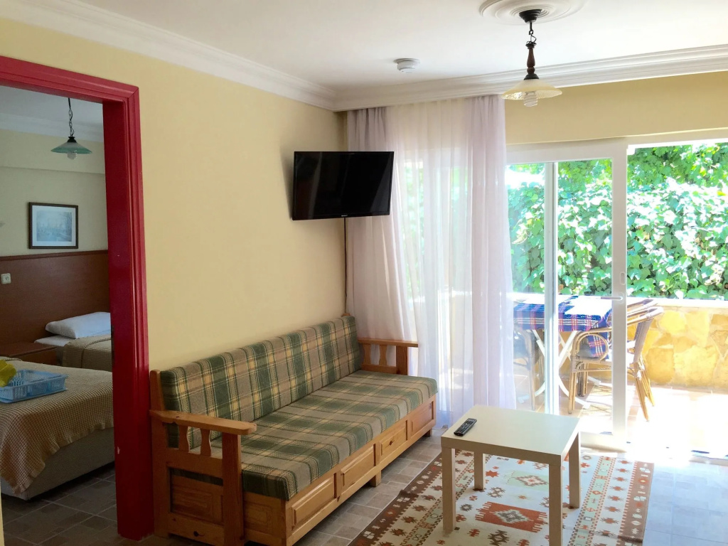 Ten Apart Hotel