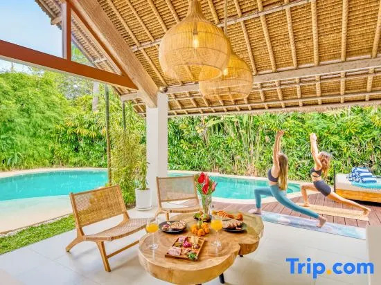 Villa Indigo - 5-BDR, huge pool and lush garden