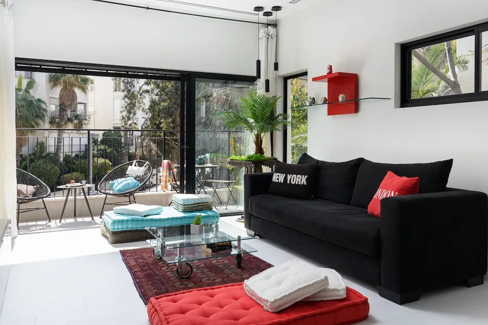New Design & Sunny Balcony in TLV Center