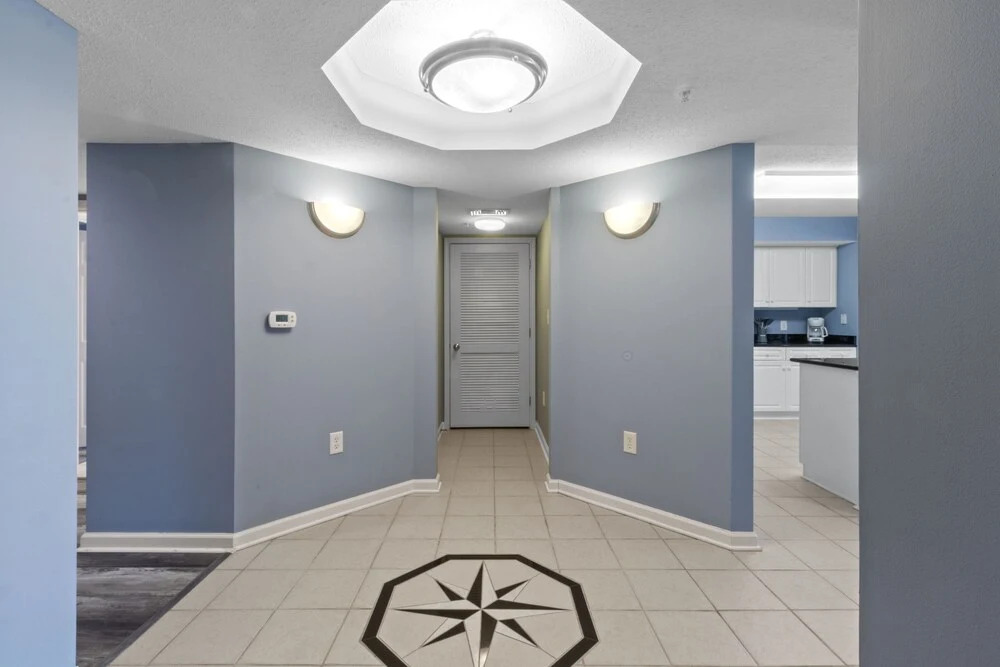 Yacht Club Villas #2-301