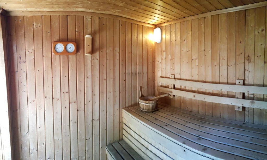 April Suites