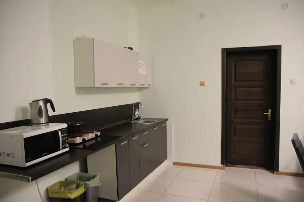 GreenWood Hostel