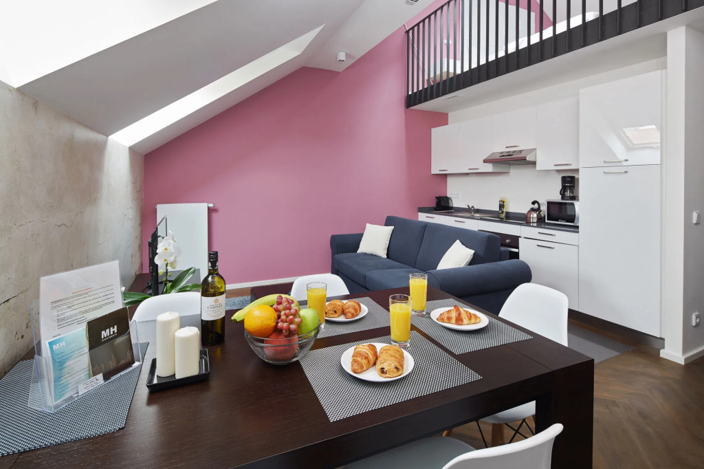 MH Apartments River Prague