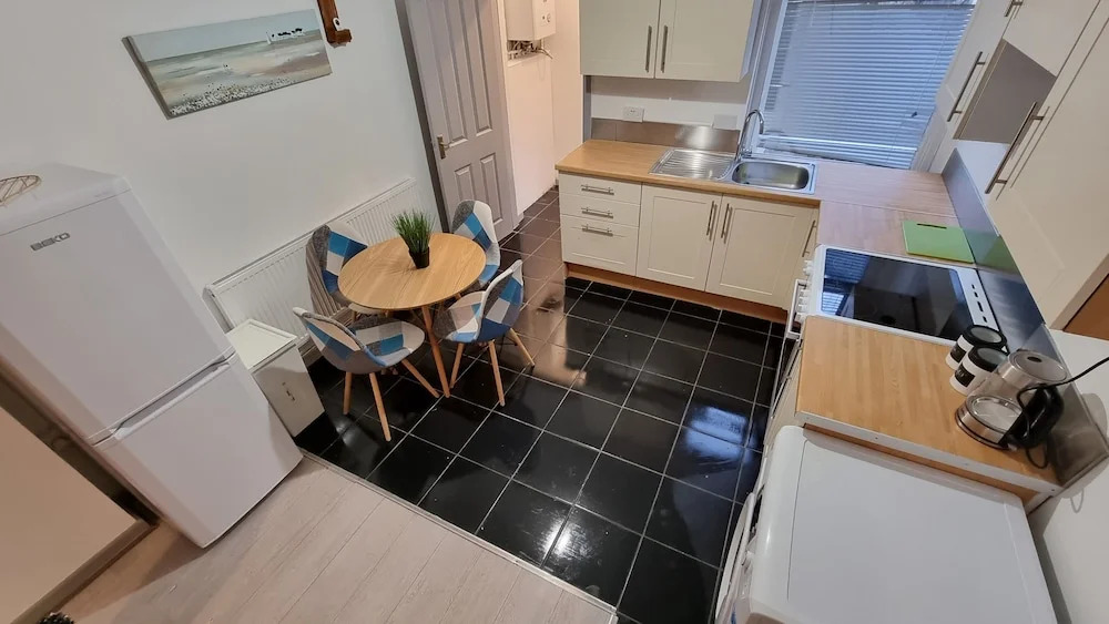 Cosy Stay in Stoke on Trent By Villazu