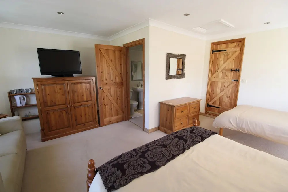 Bunny Meadows Holiday Farmhouse near Carmarthen & Pembrokeshire