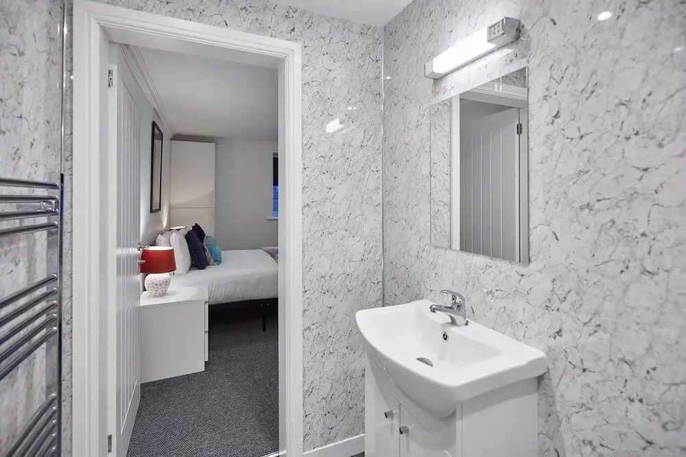 Host Stay Rockpools