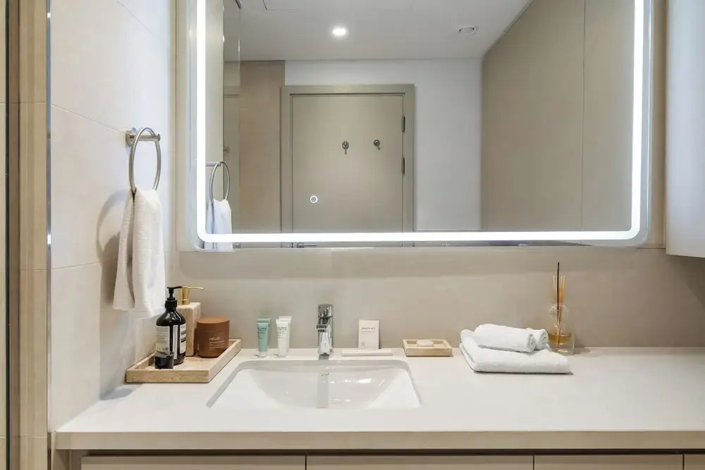 Serene 1BR Escape with Burj Khalifa View