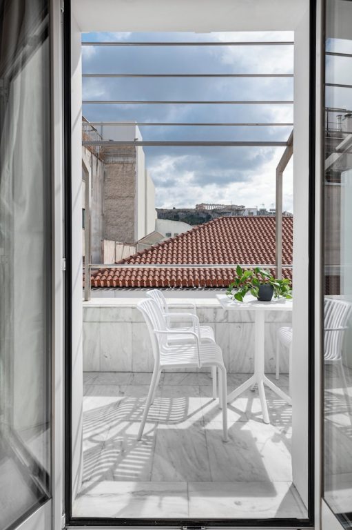 Athenian Heart Suites