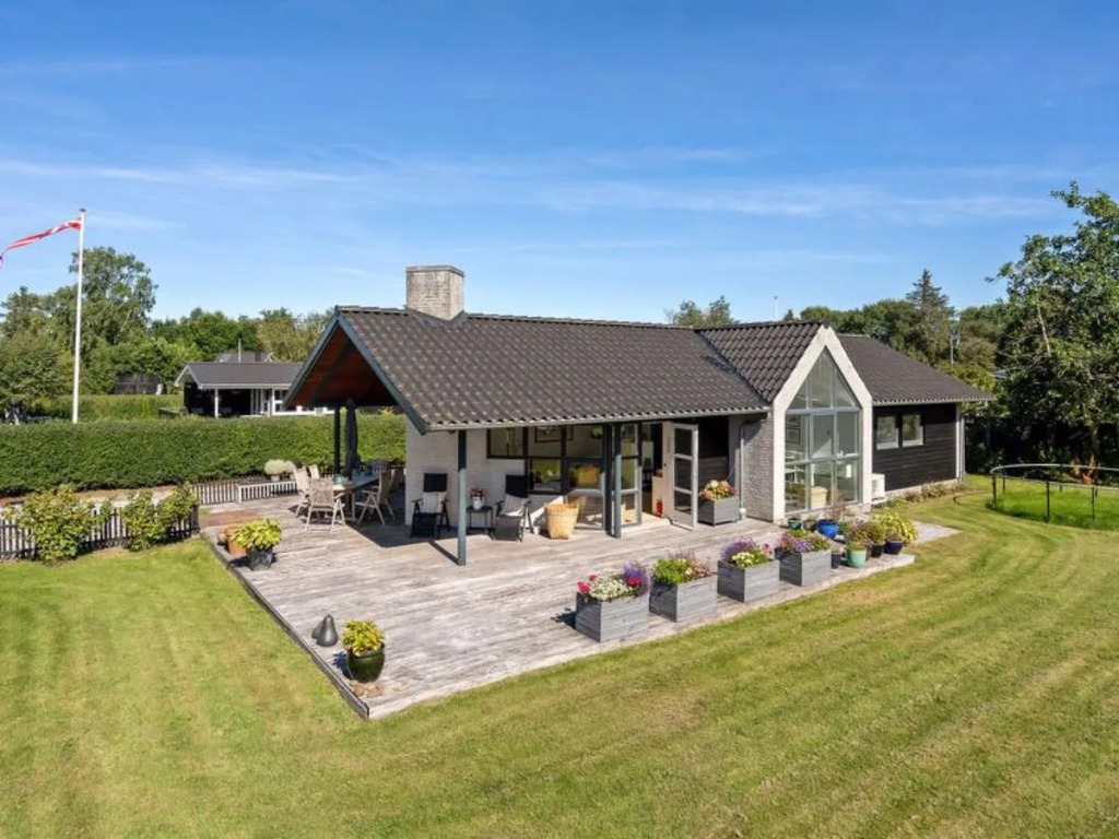 "Angelarij" - 350m from the sea in NE Jutland