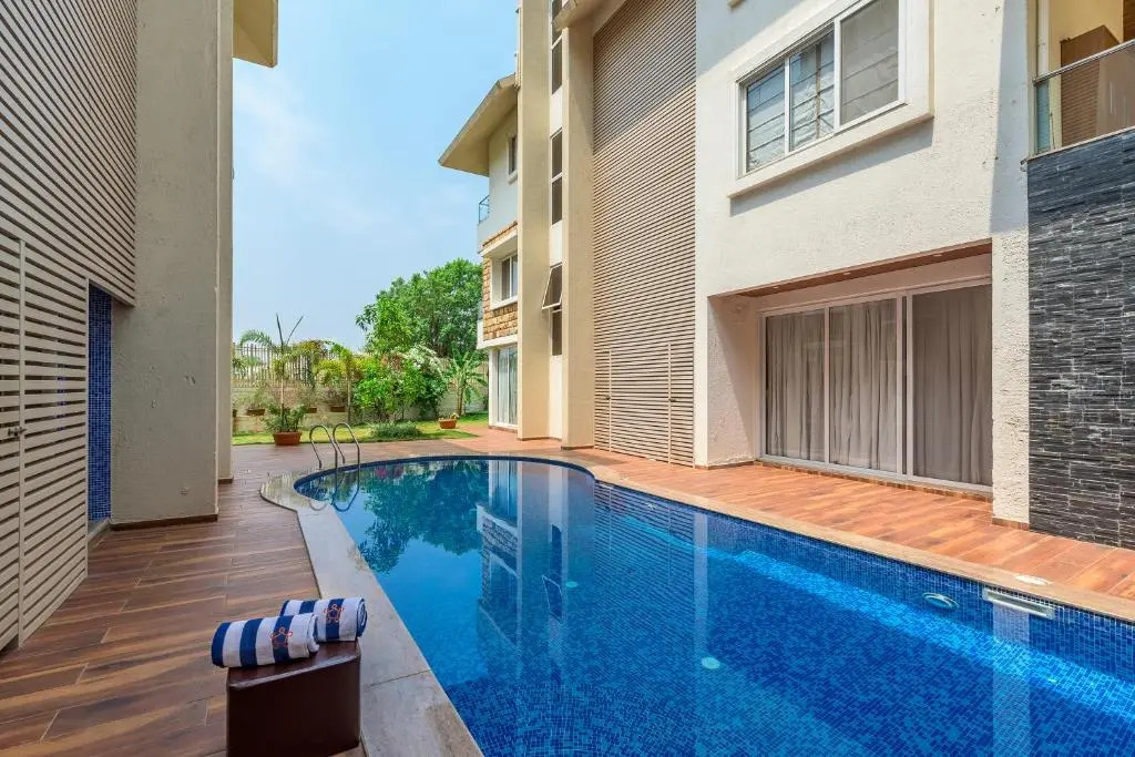 SaffronStays Juniper, Lonavala - Pet-friendly villa with pool, lawn, gym & games